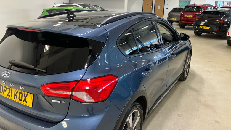 Ford Focus 1.0 EcoBoost Hybrid mHEV 125 Active Edition 5dr Petrol Hatchback